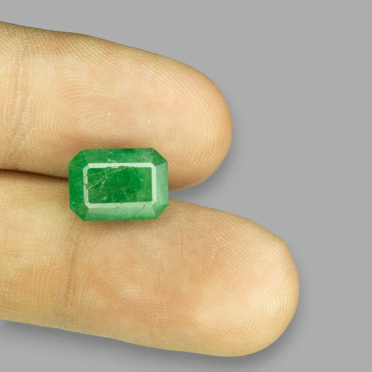 Natural Emerald - 4.63 Carats