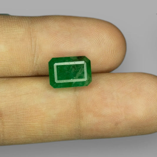 Natural Emerald - 4.72 Carats
