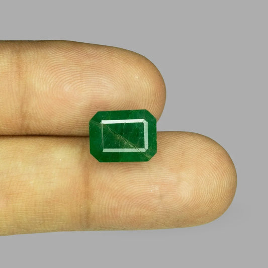 Natural Emerald - 5.51 Carats