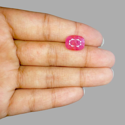 Natural Ruby Cushion/Faceted Cut - 6.76 Carats