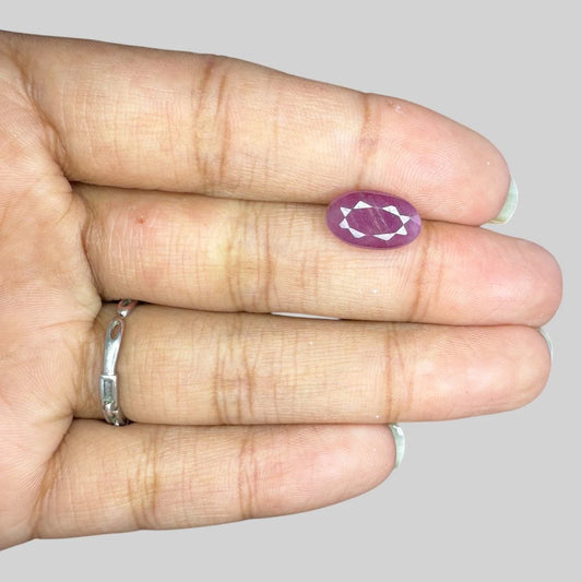 Natural Ruby Oval/Faceted Cut - 4.35 Carats