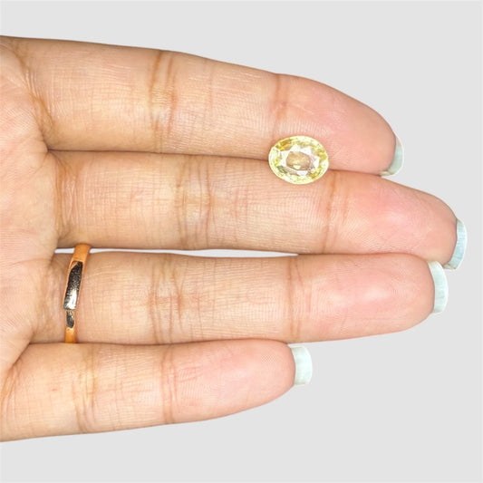 Natural Yellow Sapphire Oval/Faceted Cut - 3.12 Carats
