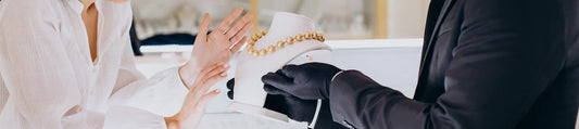 How Gold Rate Affects the Price of Your Gemstone Jewellery