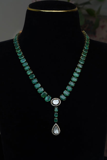 18K Emerald Seraphine Crest Necklace