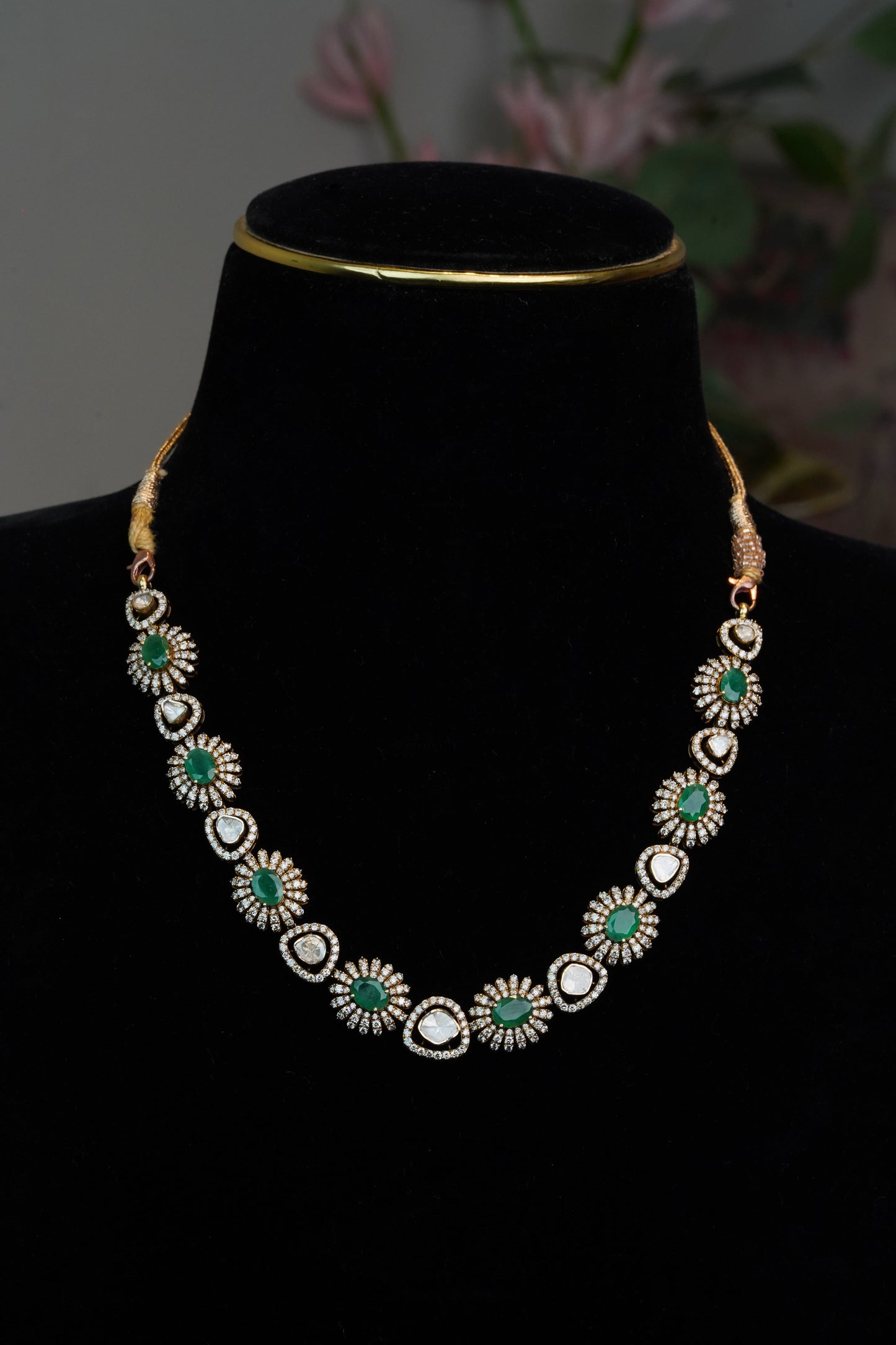 18K Emerald Verdant Legacy Necklace