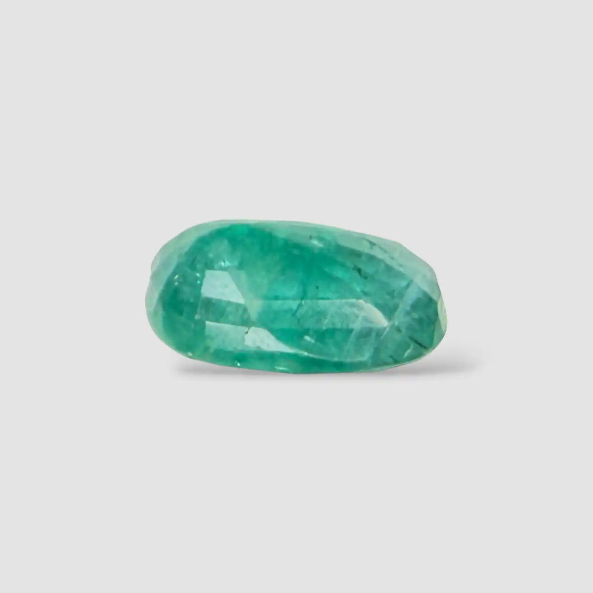 Authentic Emerald Gemstone In Oval Mixed Cut Shape 4.82 Carats 12.90x8.52x6.08mm Size