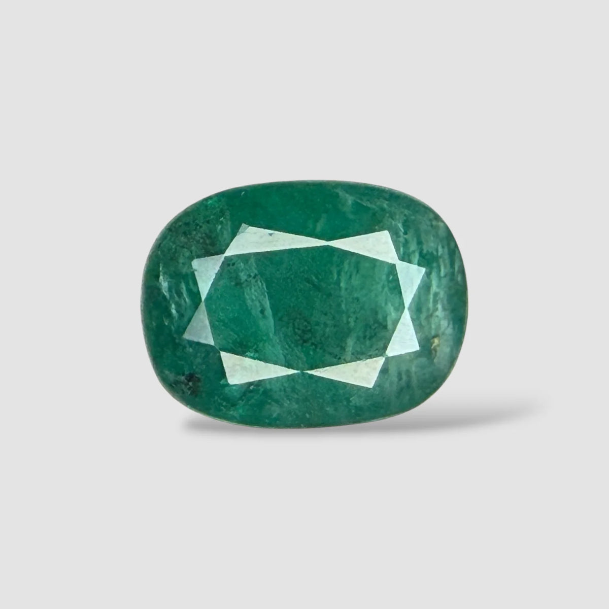 Buy Natural Emerald Gemstone In Oval Mixed Cut Shape 5.5 Carats 12.58x9.69x6.99mm Size