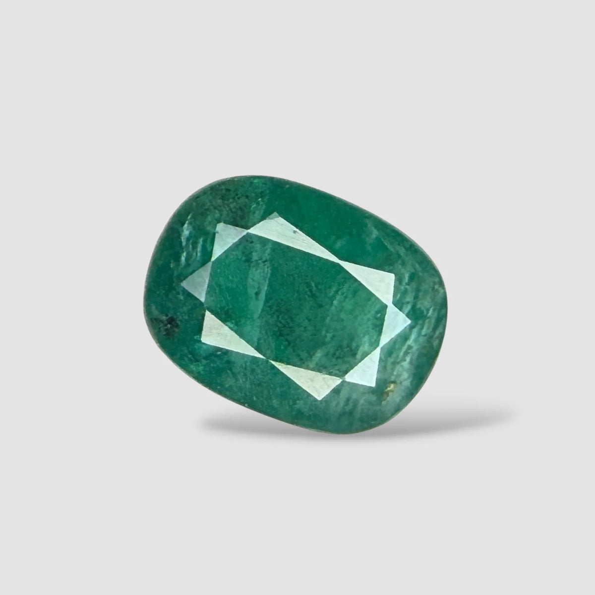 Buy Natural Emerald Gemstone In Oval Mixed Cut Shape 5.5 Carats 12.58x9.69x6.99mm Size