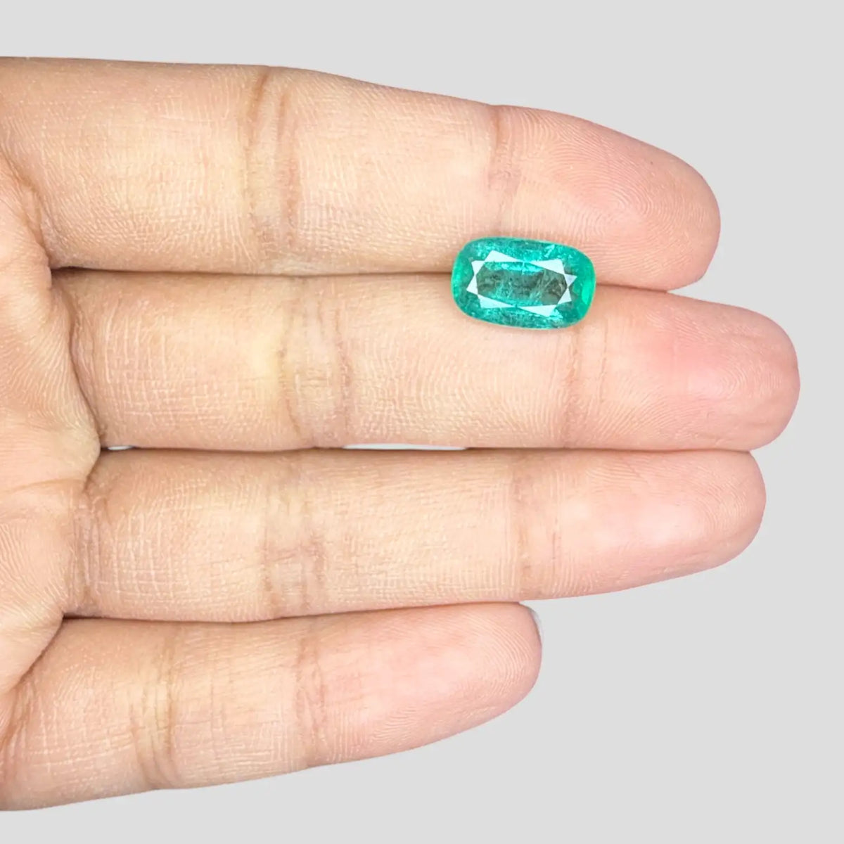 Buy Real Emerald Stone In Cushion Mixed Cut Shape 2.84 Carats 11.76x7.36x4.87mm Size