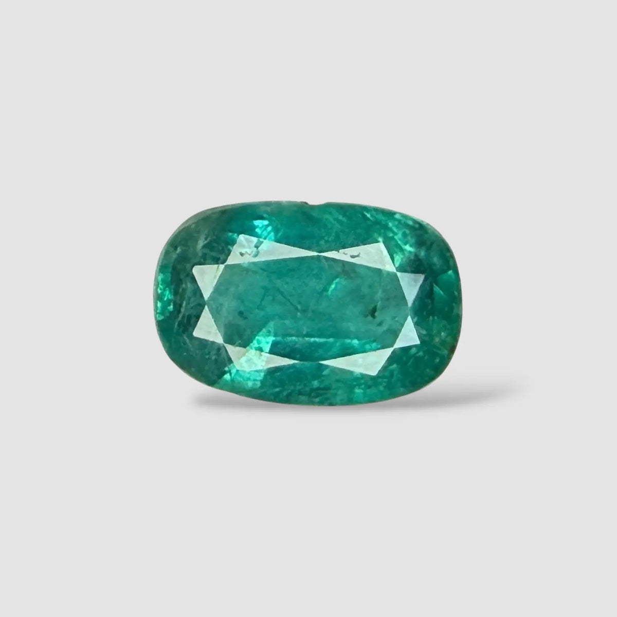 Genuine Natural Emerald Stone In Cushion Mixed Cut Shape 3.13 Carats 11.26x7.49x5.32mm Size