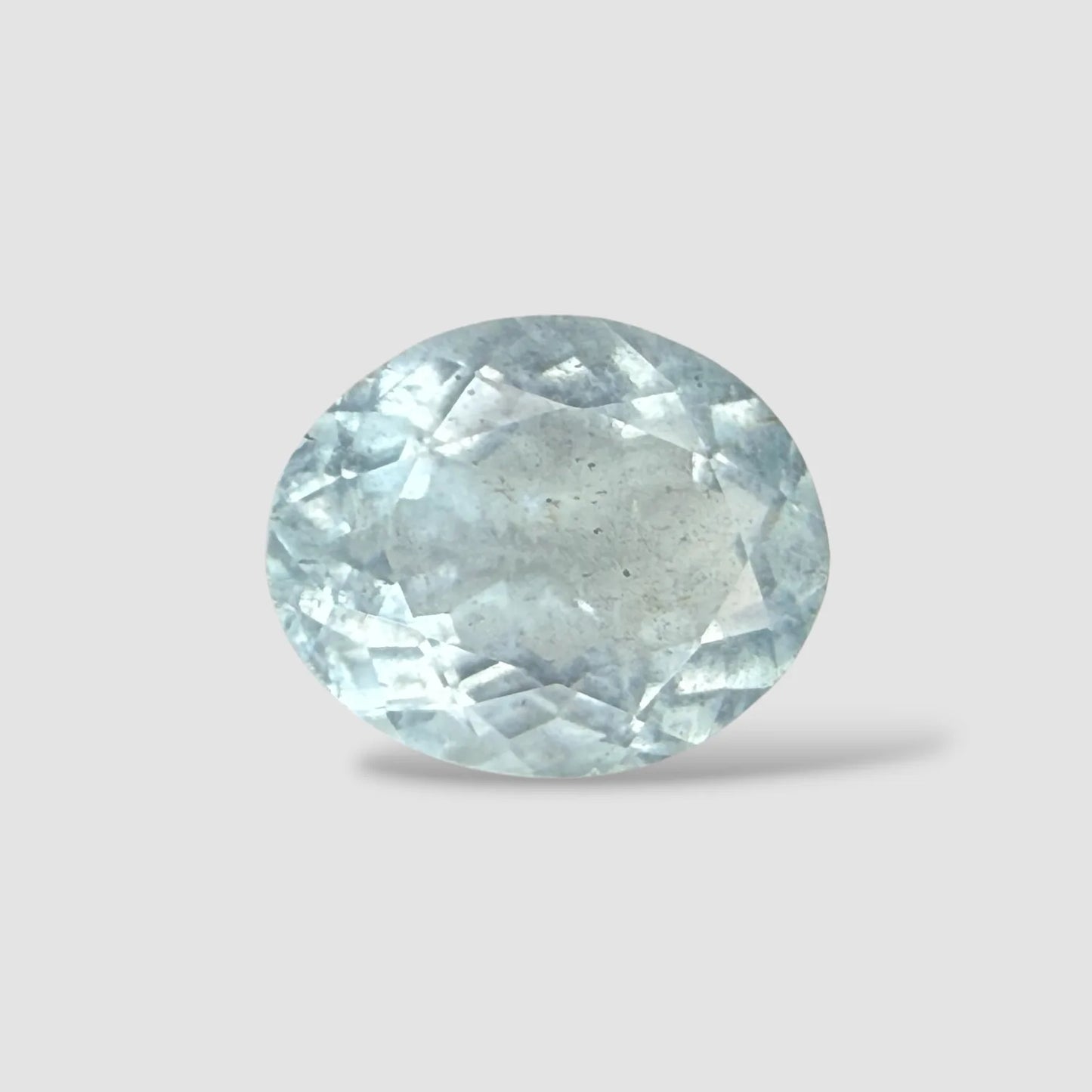 Natural Aquamarine Oval Cut - 2.60 Carats