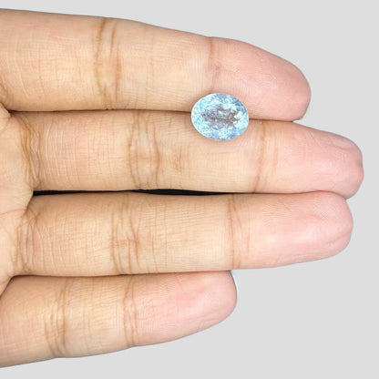 Natural Aquamarine Oval Cut - 2.60 Carats