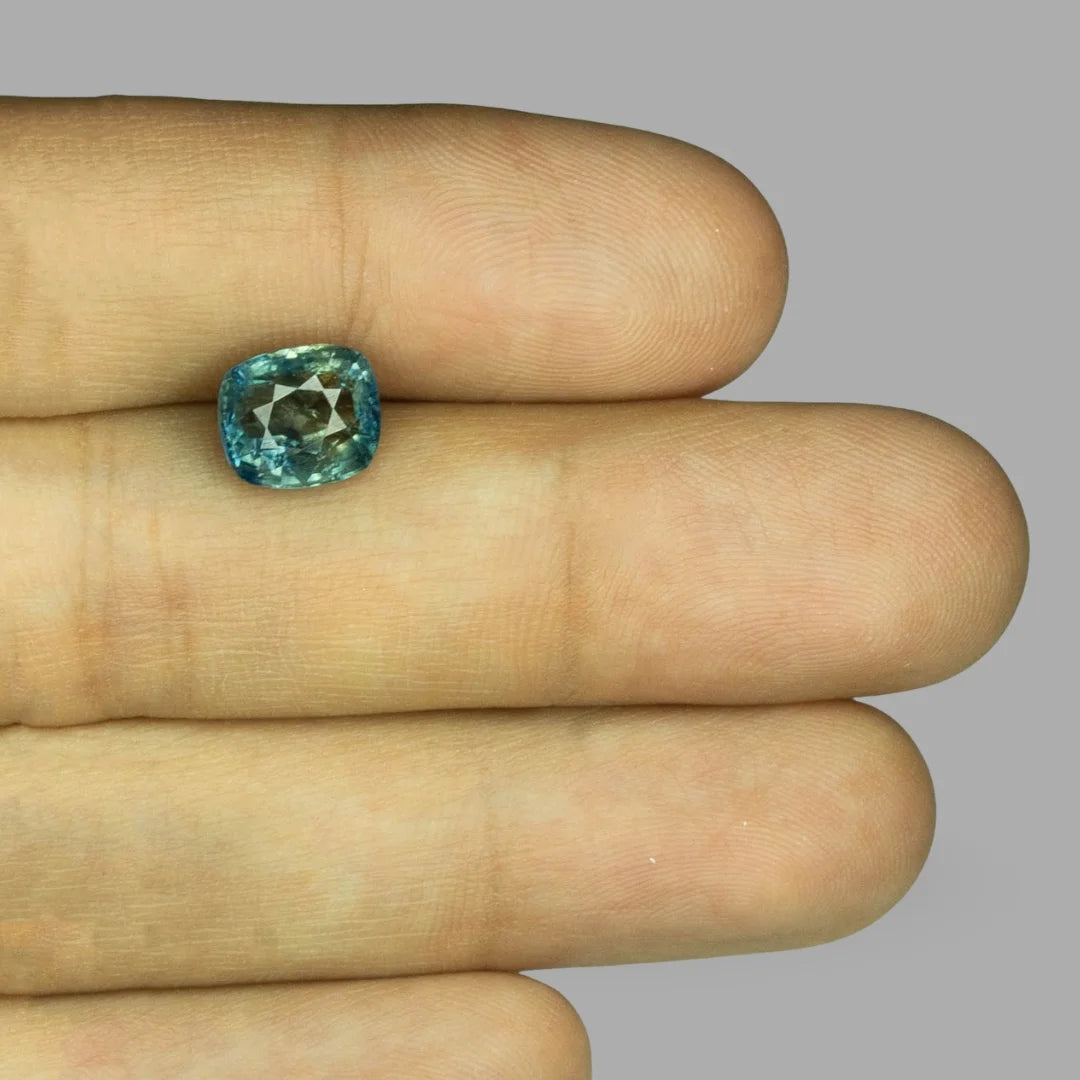 Natural Bi-Color Sapphire (Pitambari) Cushion Mixed Cut - 3.88 Carats