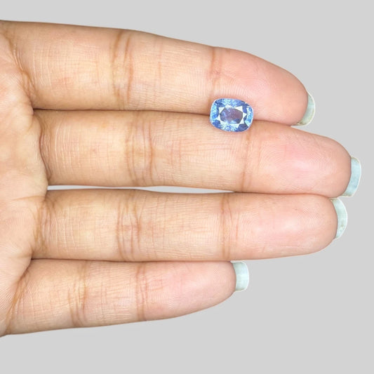 Natural Blue Sapphire Cushion/Faceted Cut - 2.90 Carats