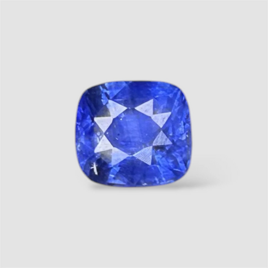 Natural Blue Sapphire Cushion/Faceted Cut - 4.01 Carats