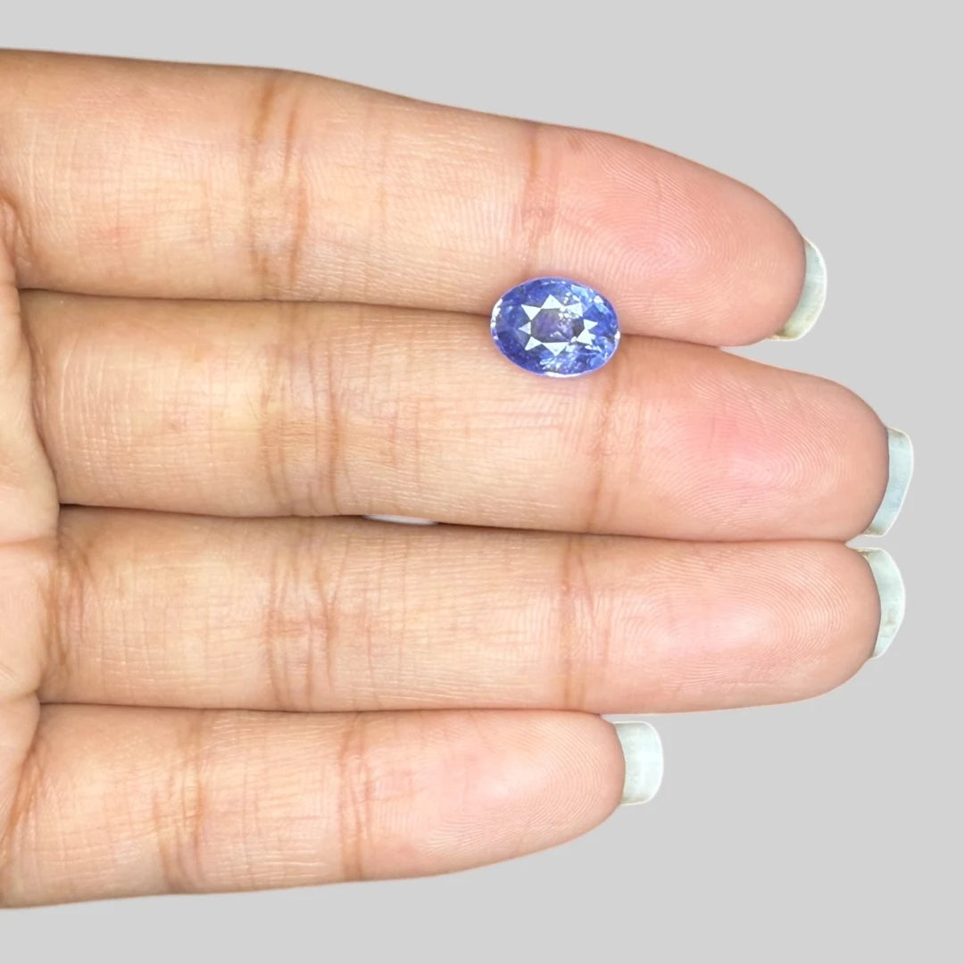 Natural Blue Sapphire Oval/Faceted Cut - 3.21 Carats