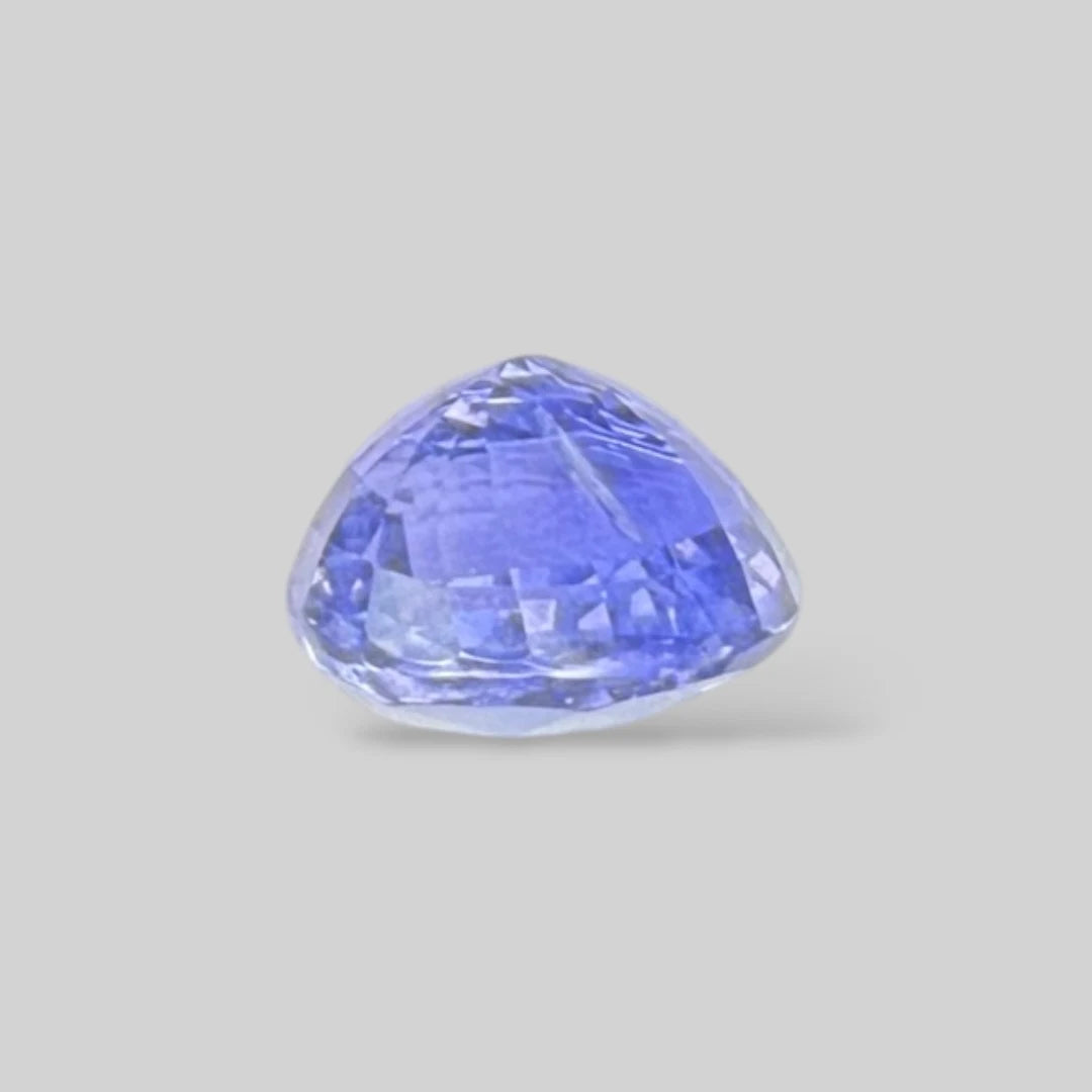 Natural Blue Sapphire Oval/Faceted Cut - 5.39 Carats