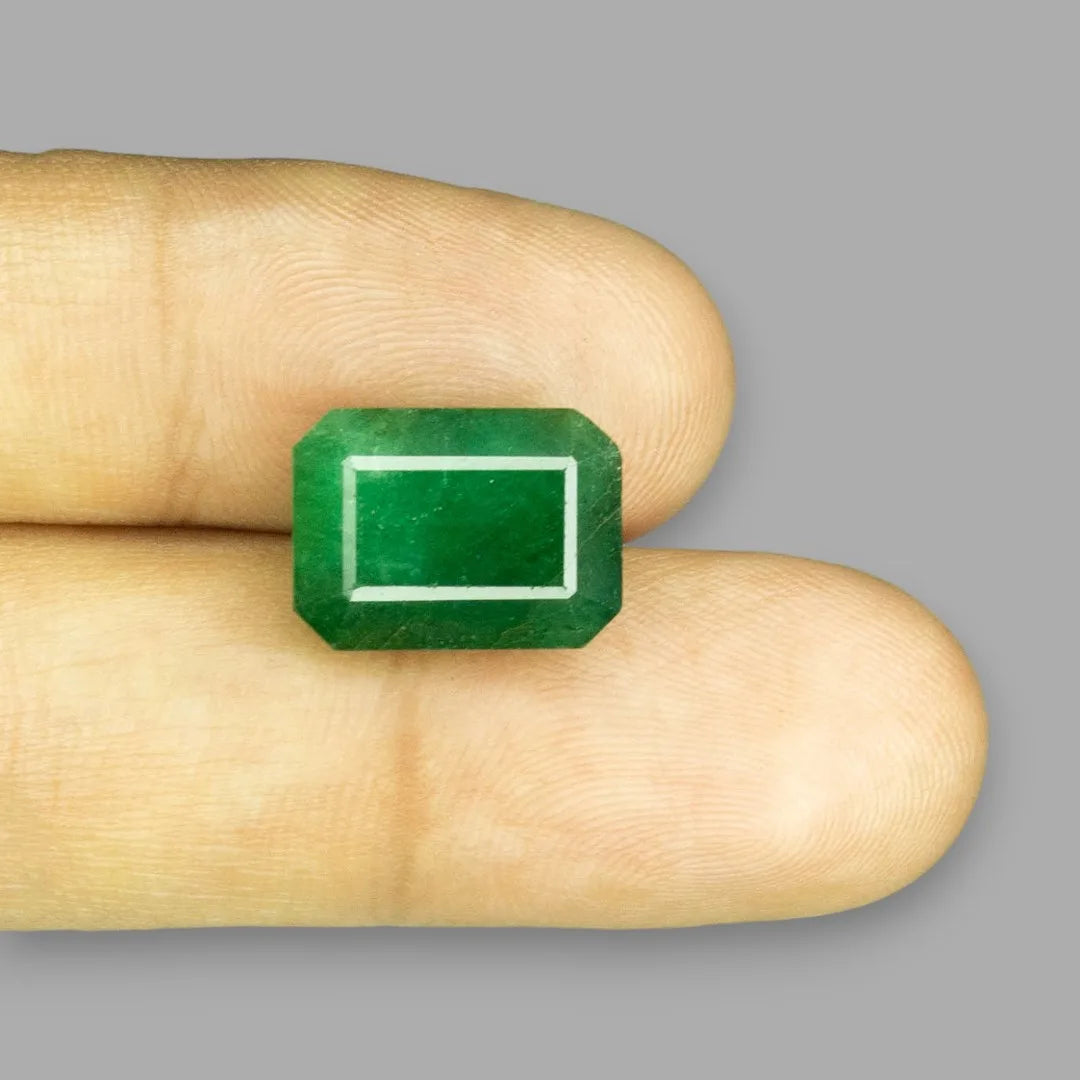 Natural Emerald - 8.88 Carats