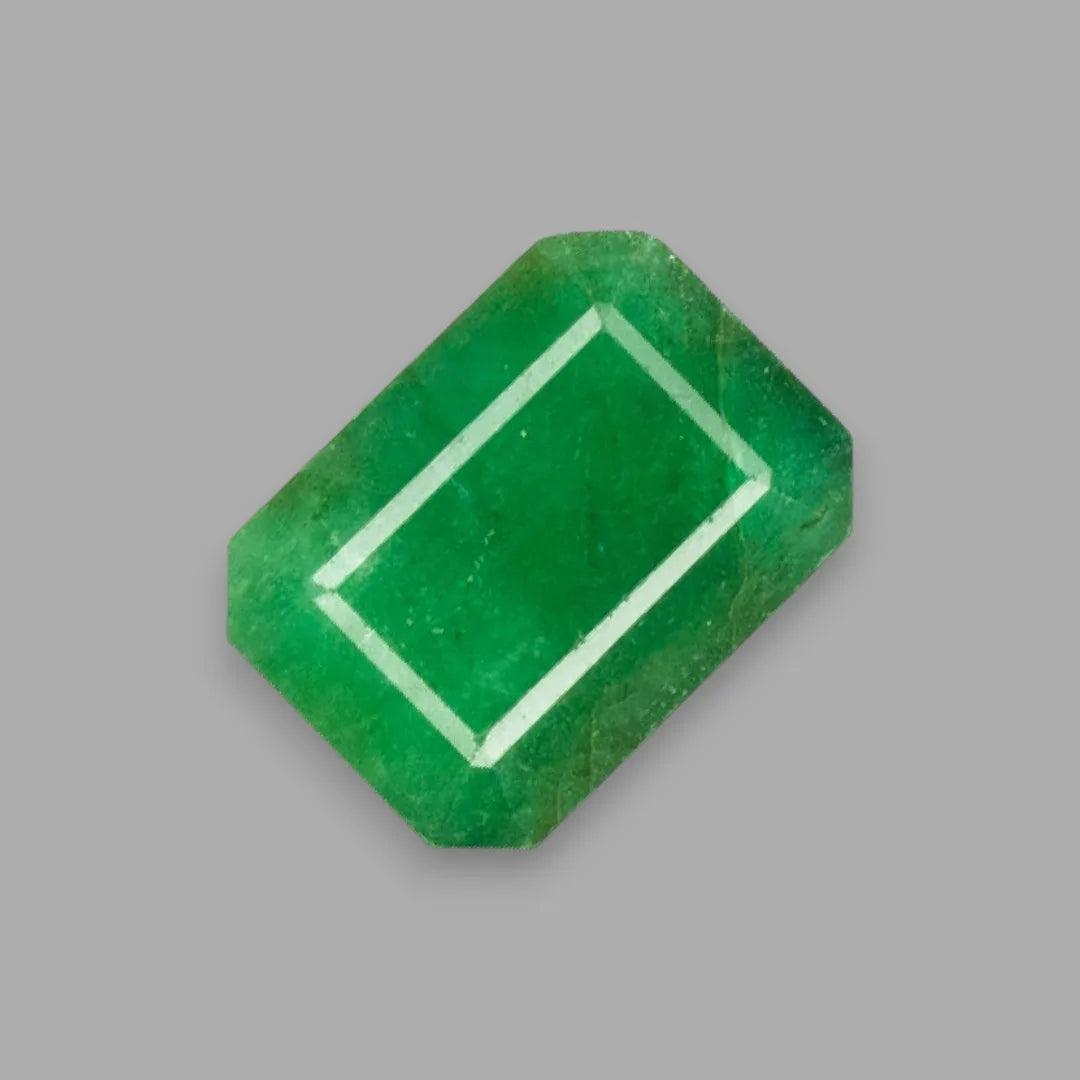 Natural Emerald - 8.88 Carats