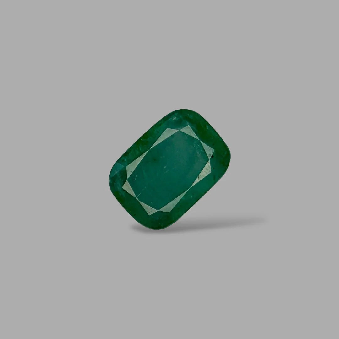 Natural Emerald Cushion/Faceted Cut - 11.75 Carat