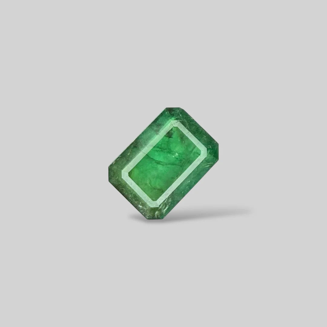 Natural Emerald - Emerald Cut - 10.11 Carats