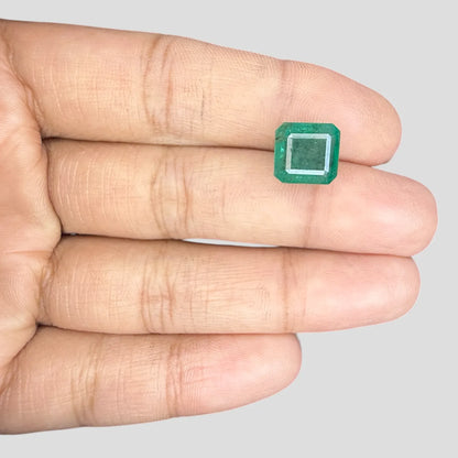Natural Emerald - Emerald Cut - 4.55 Carats