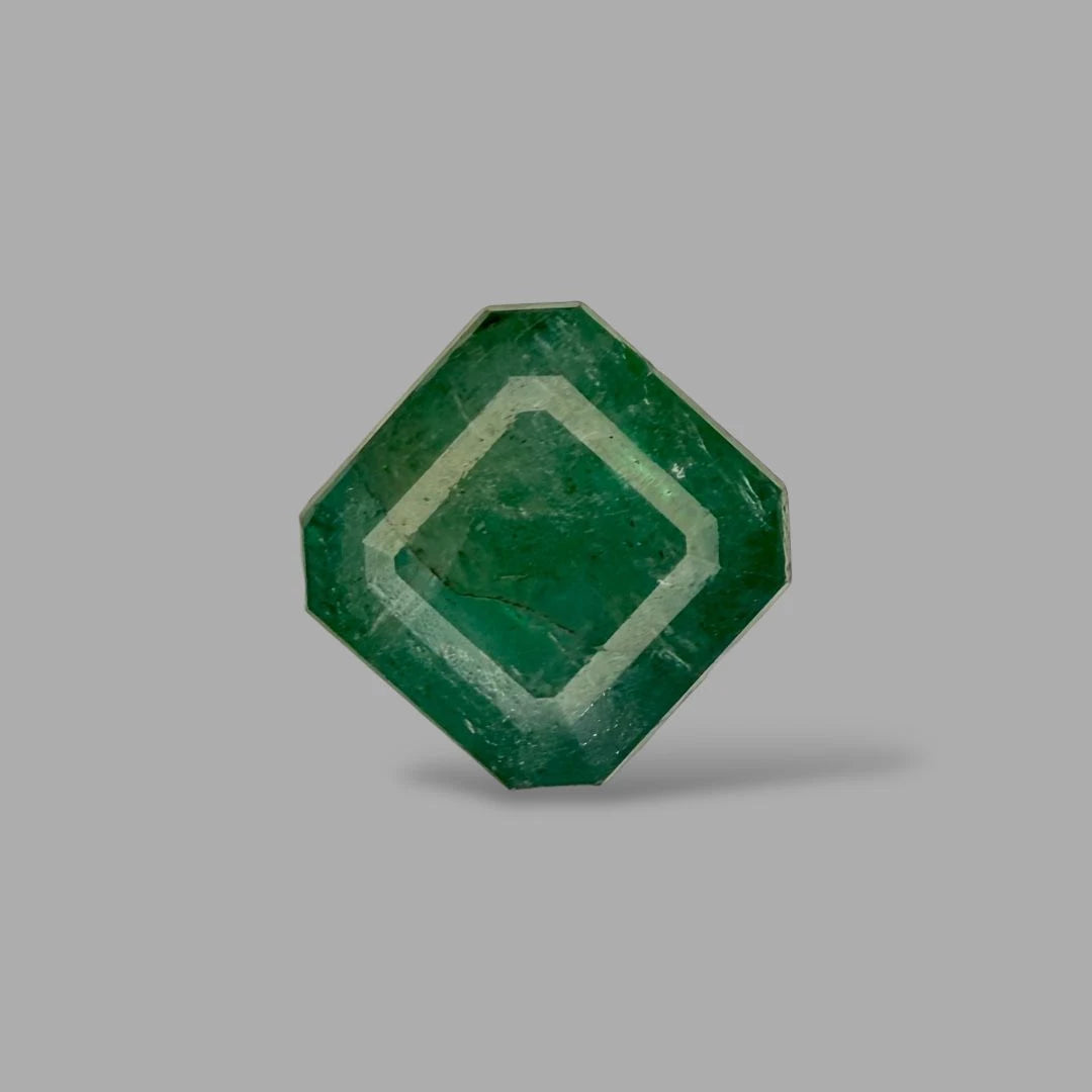 Natural Emerald Octagon/Faceted Cut - 13.89 Carats