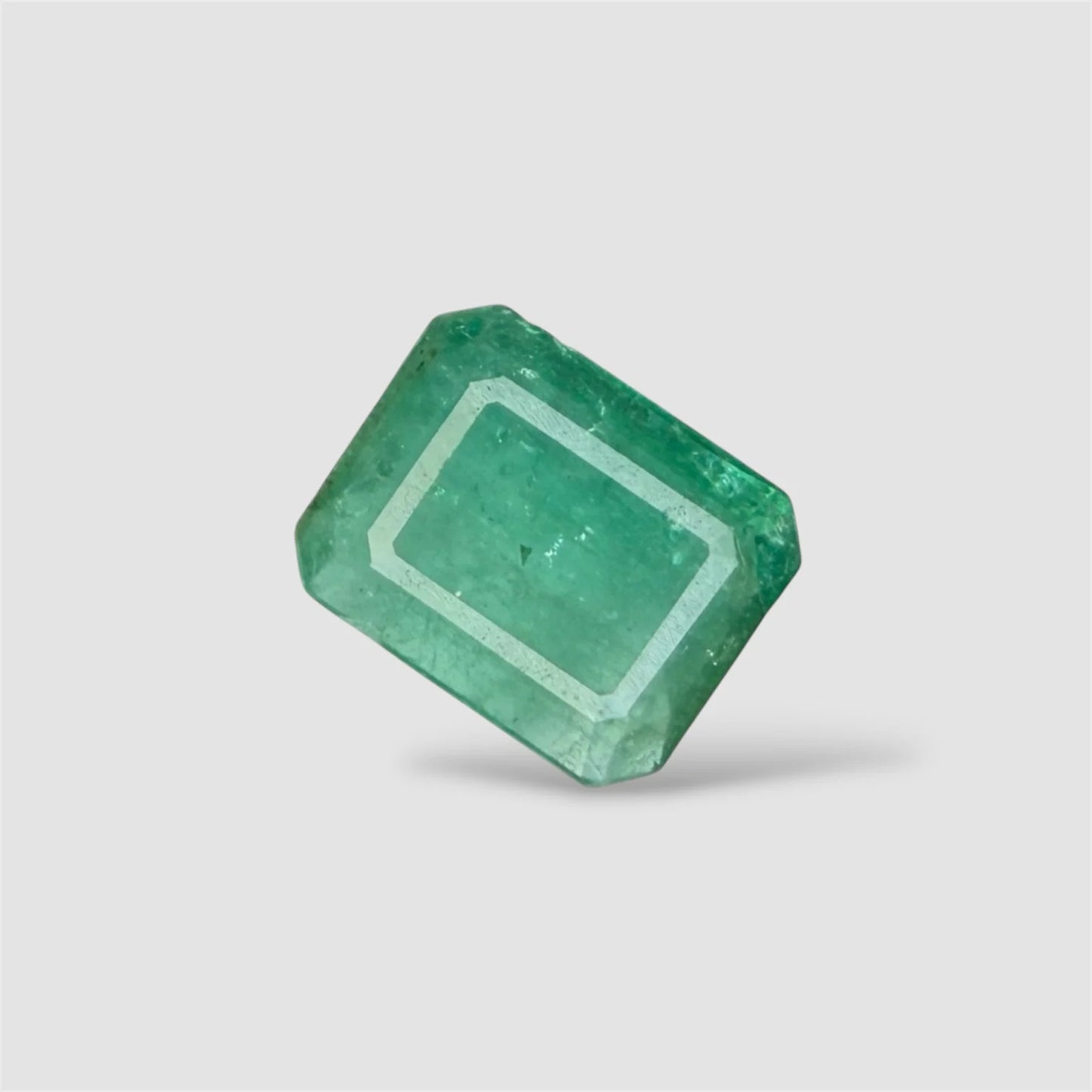 Natural Emerald Octagon/Faceted Cut - 3.98 Carats