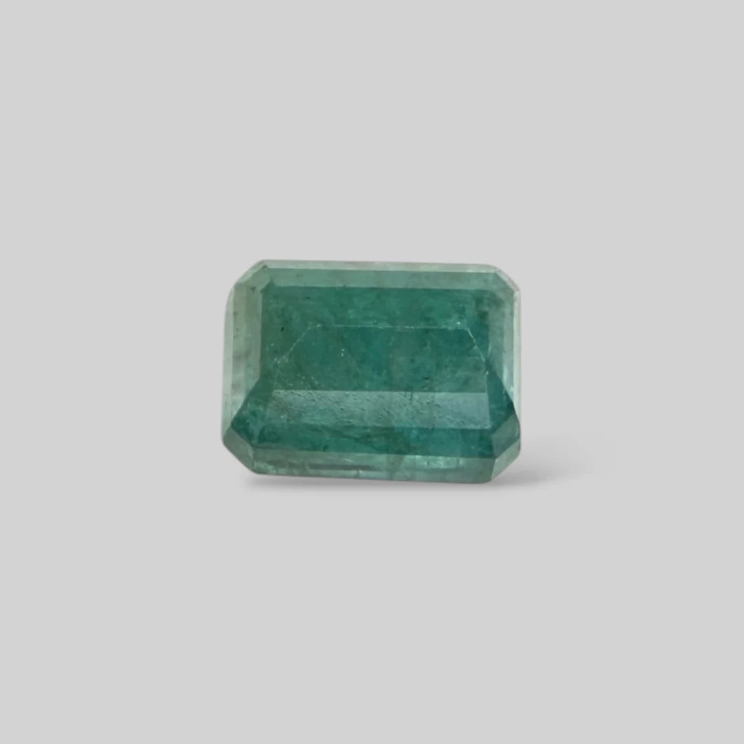 Natural Emerald Octagon/Faceted Cut - 6.84 Carats