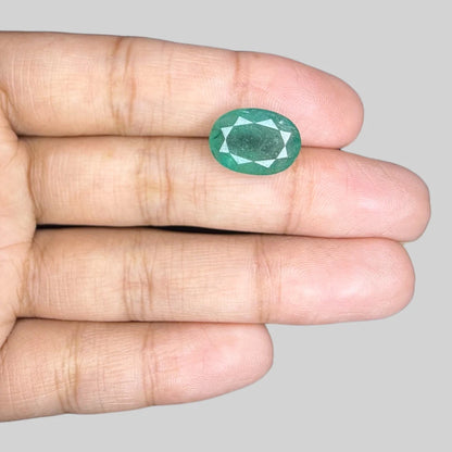 Natural Emerald Oval/Faceted Cut - 4.71 Carats