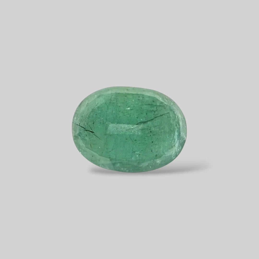 Natural Emerald Oval/Faceted Cut - 4.71 Carats
