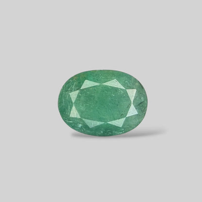 Natural Emerald Oval/Faceted Cut - 5.01 Carats