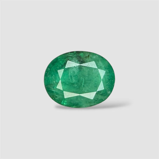 Natural Emerald Oval/Faceted Cut - 5.41 Carats