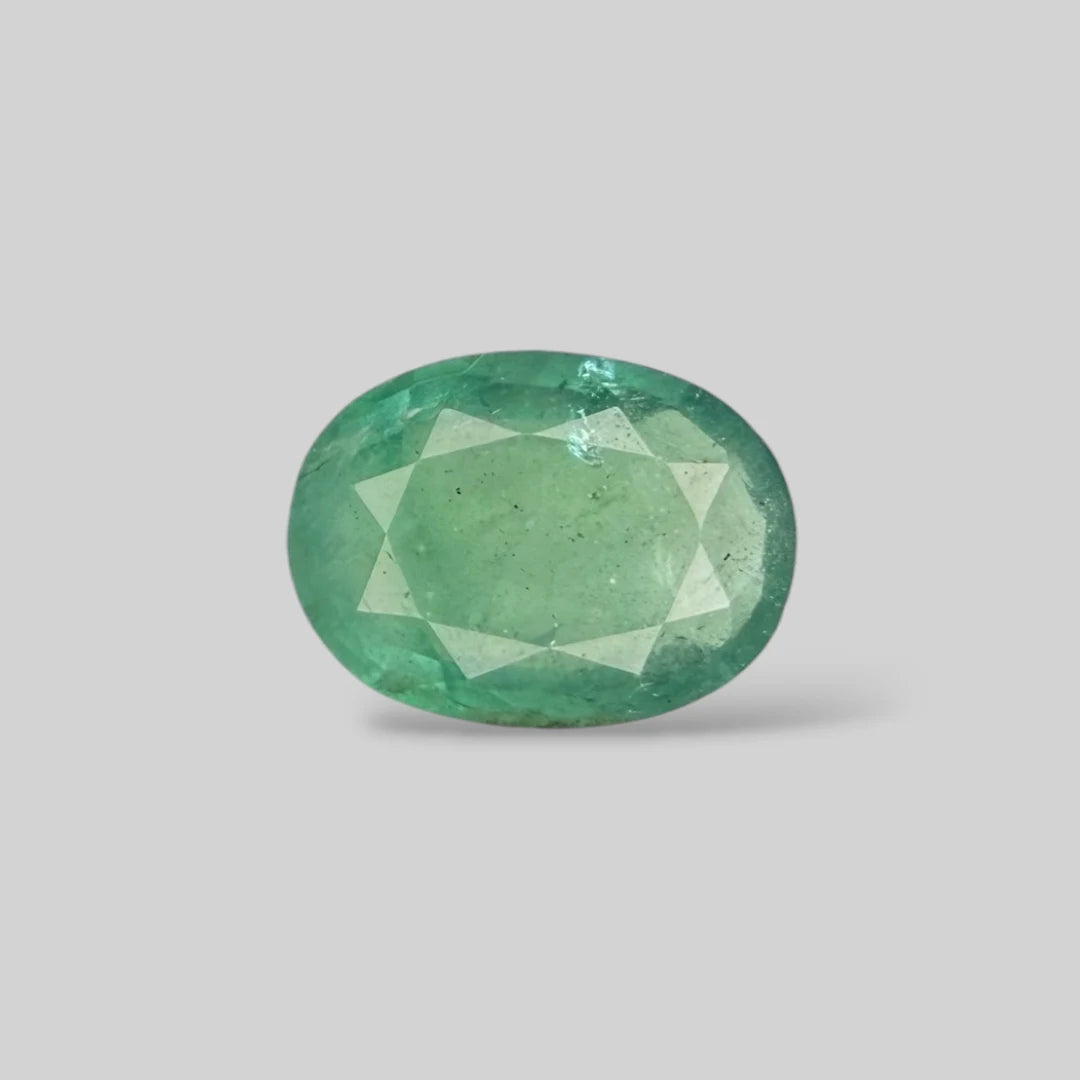 Natural Emerald Oval/Faceted Cut - 5.84 Carats