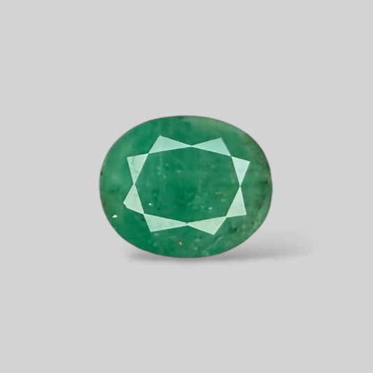 Natural Emerald Oval/Faceted Cut - 6.13 Carats