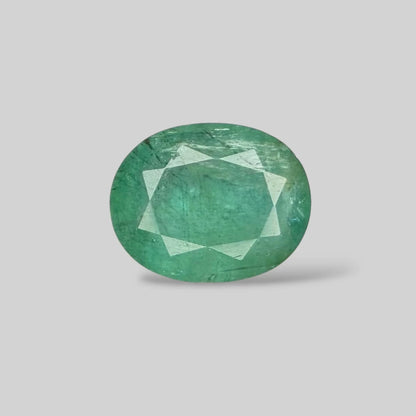 Natural Emerald Oval/Faceted Cut - 6.38 Carats