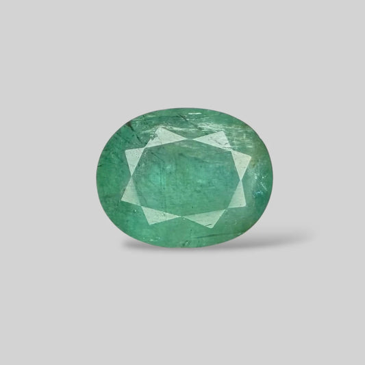 Natural Emerald Oval/Faceted Cut - 6.38 Carats