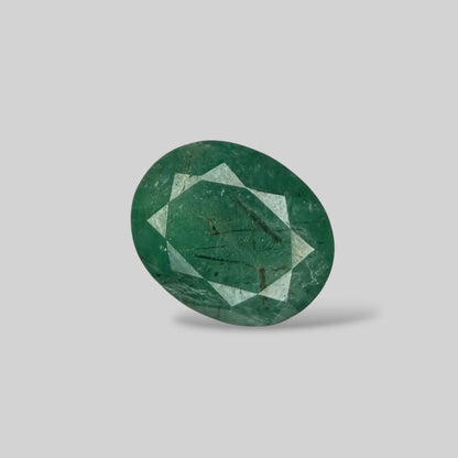 Natural Emerald Oval/Faceted Cut - 6.72 Carats