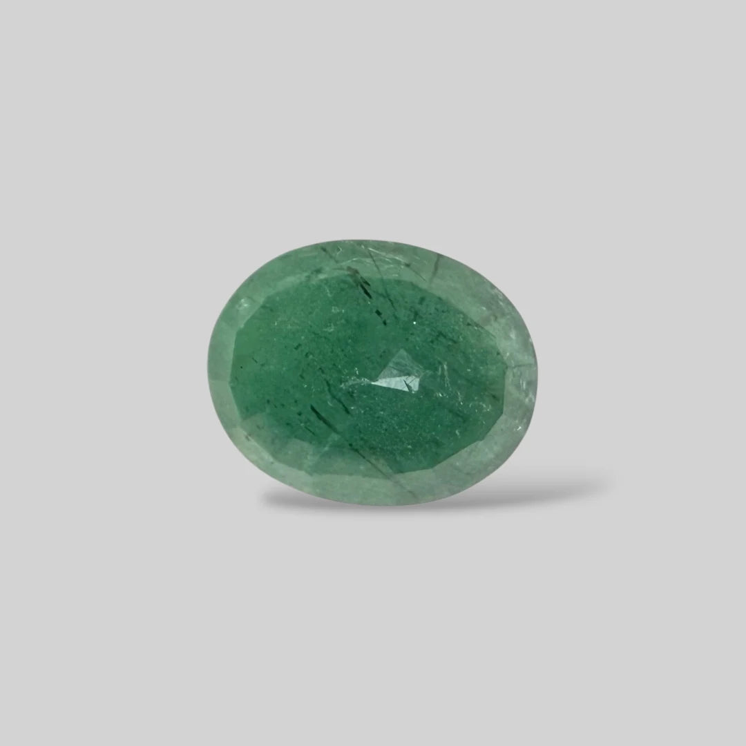Natural Emerald Oval/Faceted Cut - 6.72 Carats