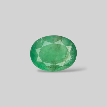 Natural Emerald Oval/Faceted Cut - 7.01 Carats