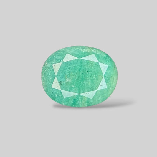 Natural Emerald Oval/Faceted Cut - 7.93 Carats
