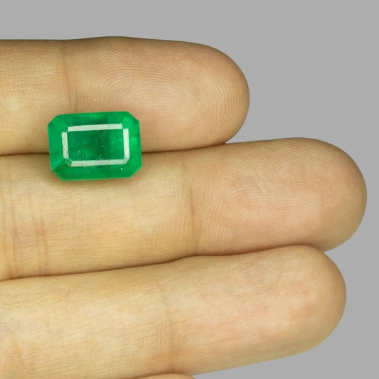 Natural Emerald Step Cut - 7.91 Carats