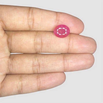 Natural Ruby for Jewellery - Oval 5.28 Carats 11.18x9.22x5.10mm Size