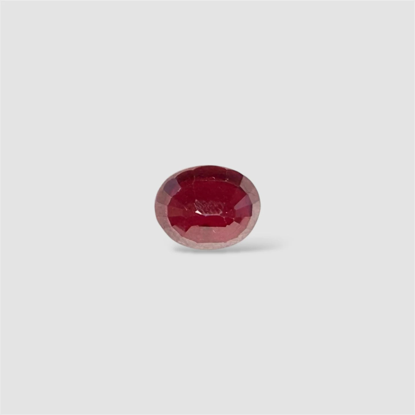 Natural Ruby Oval/Faceted Cut - 3.70 Carats
