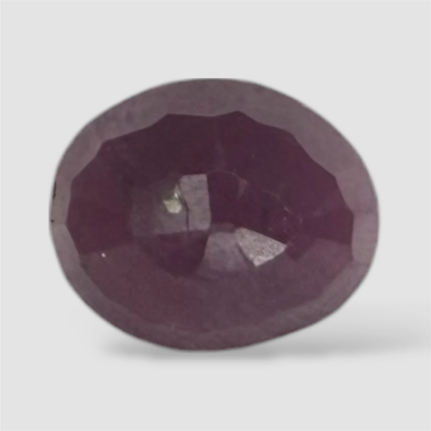 Natural Ruby Oval/Faceted Cut - 3.76 Carats