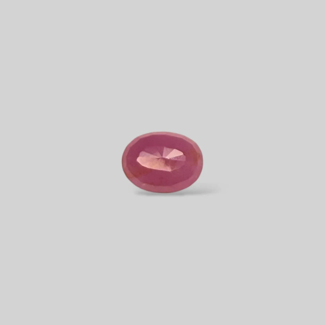 Natural Ruby Oval/Faceted Cut - 4.01 Carats