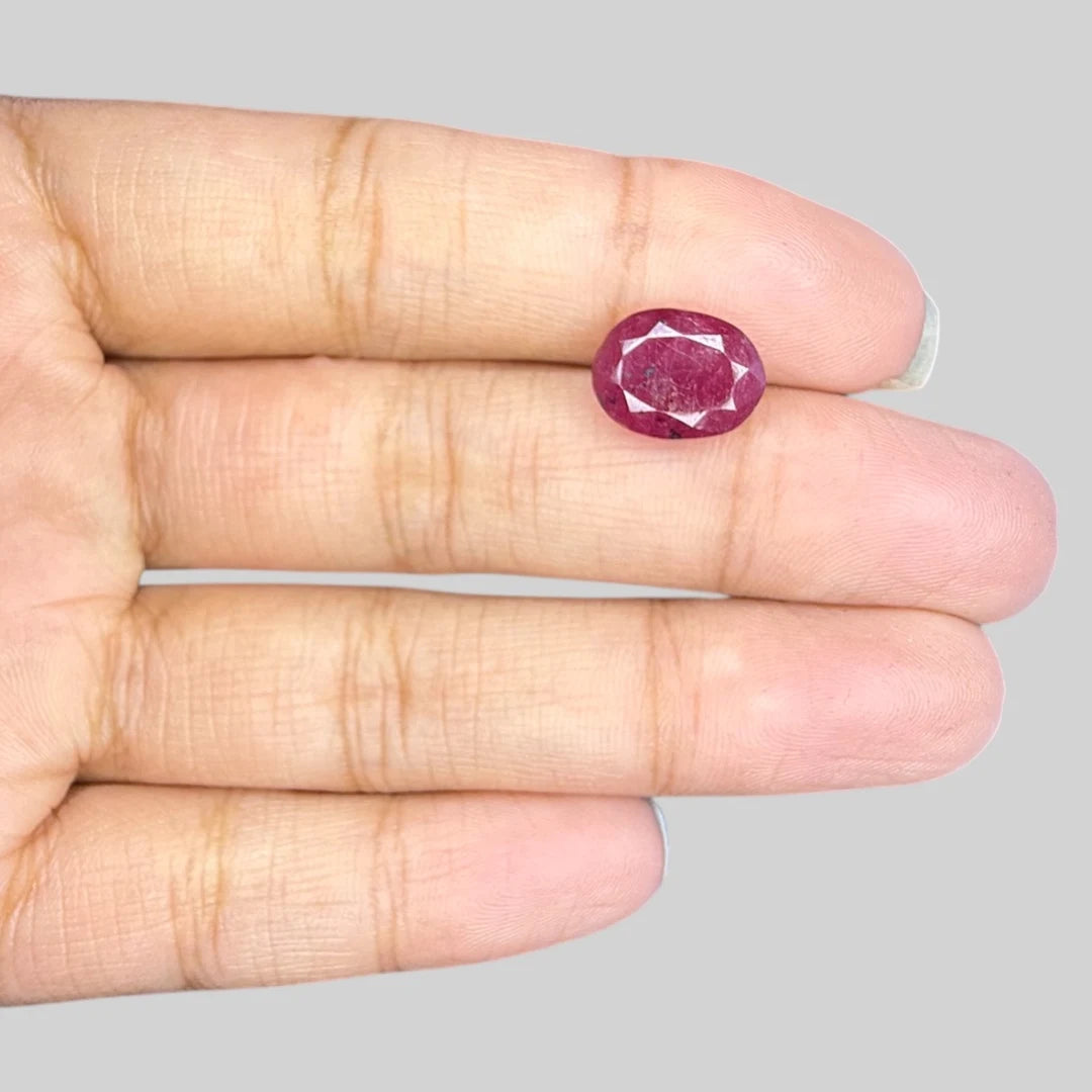 Ruby Cut Natural Ruby Oval/Faceted Cut - 4.08 Carats – Rasikh Gems