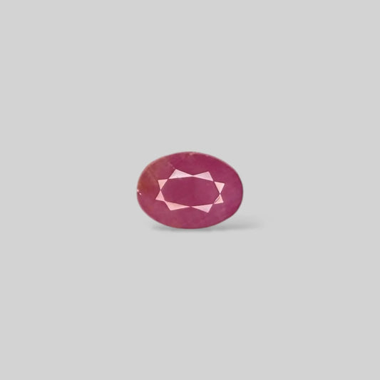 Natural Ruby Oval/Faceted Cut - 4.13 Carats