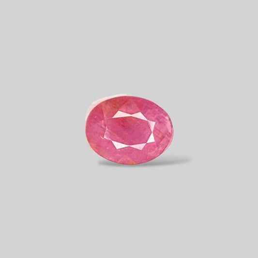 Natural Ruby Oval/Faceted Cut - 4.18 Carats