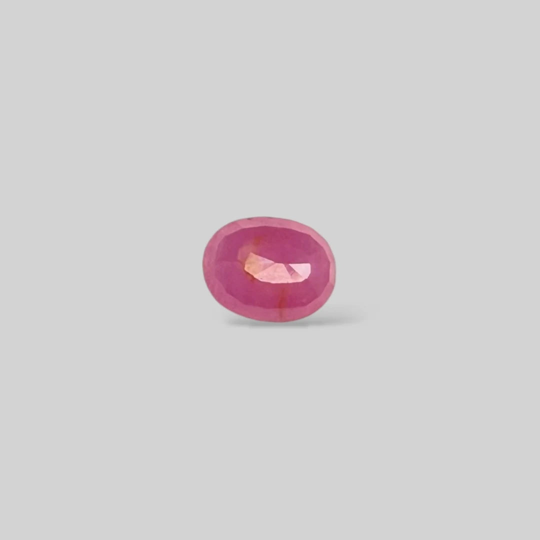 Natural Ruby Oval/Faceted Cut - 4.55 Carats